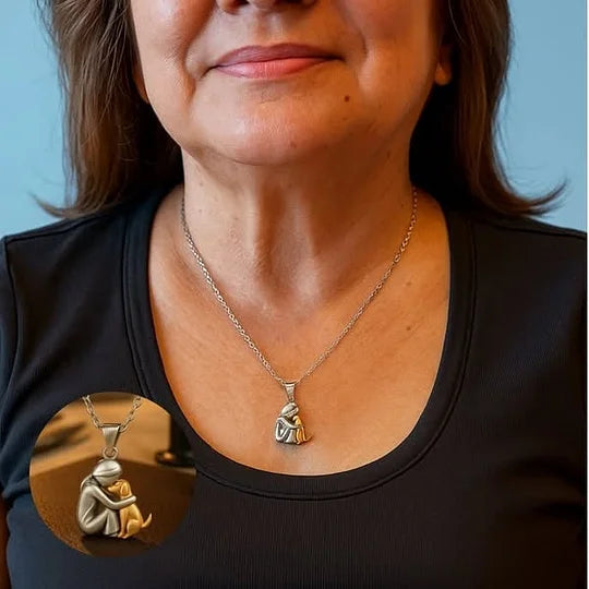 Hug Pendant Necklace