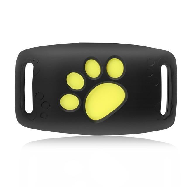 Smart GPS locator device for pets – track your pet’s location anytime.