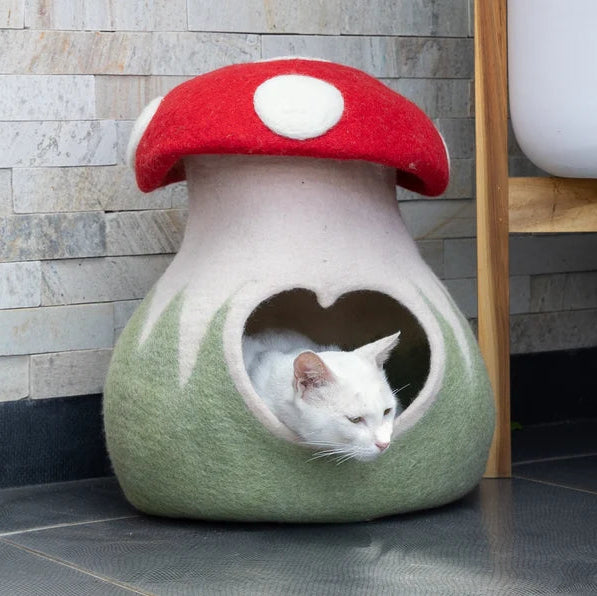 Handmade Nepalese Wool Felt Mushroom Cat House—Your Cat's New Favorite!