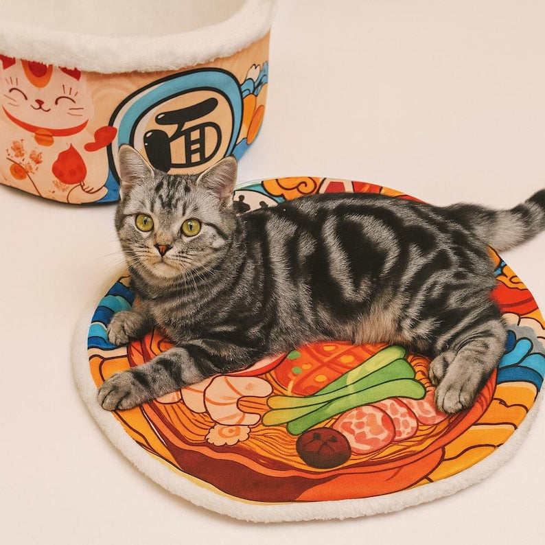 Nid douillet pour animal de compagnie en forme de tasse de nouilles